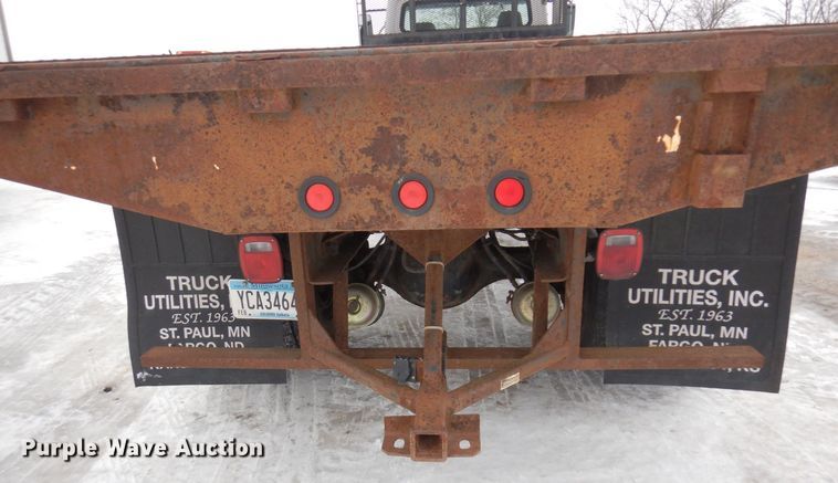 image for item AF9310 2005 Freightliner Business Class M2  dump flatbed truck