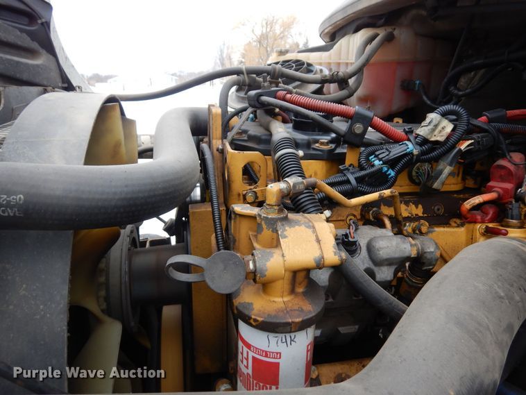 image for item AF9310 2005 Freightliner Business Class M2  dump flatbed truck