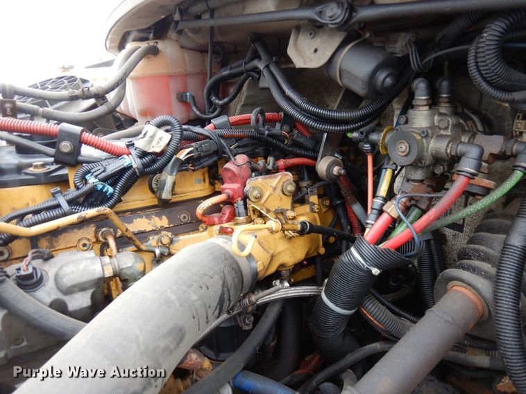 image for item AF9310 2005 Freightliner Business Class M2  dump flatbed truck