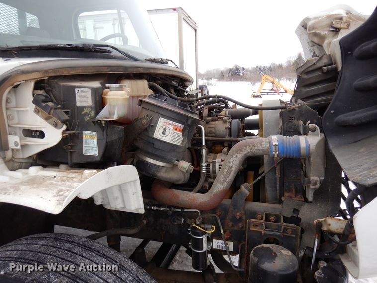 image for item AF9310 2005 Freightliner Business Class M2  dump flatbed truck