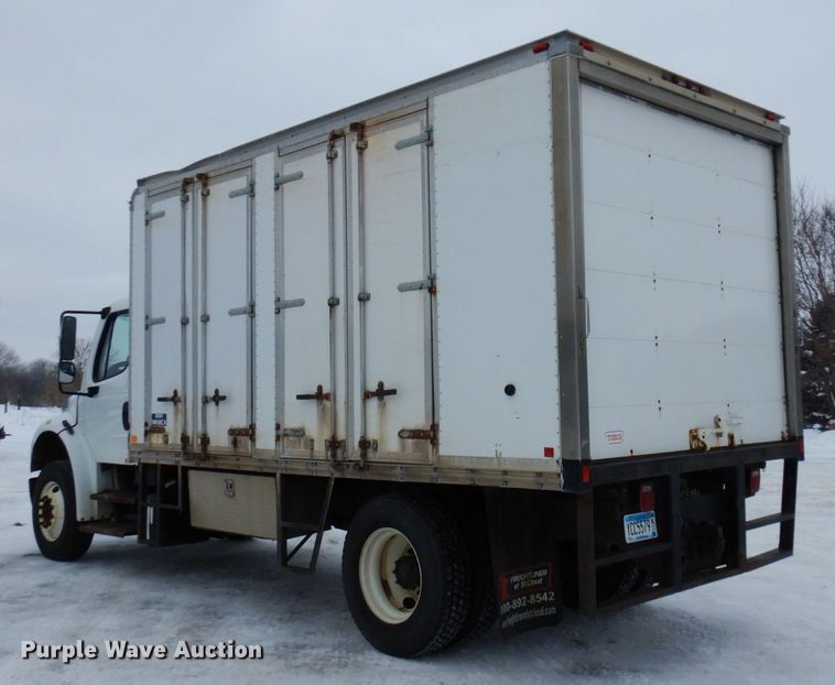 image for item AF9311 2015 Freightliner Business Class M2  box truck