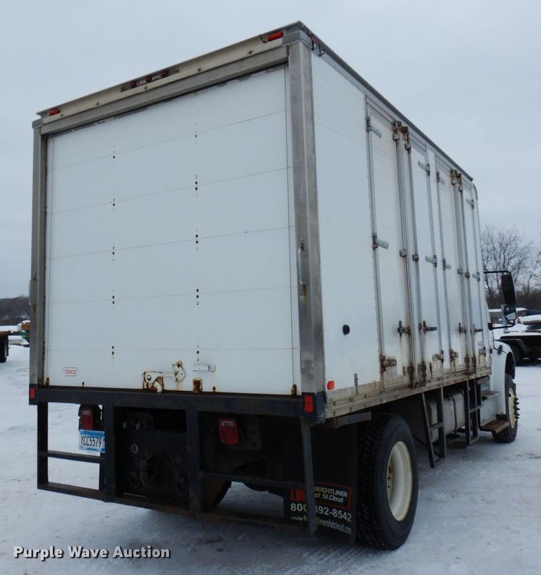 image for item AF9311 2015 Freightliner Business Class M2  box truck