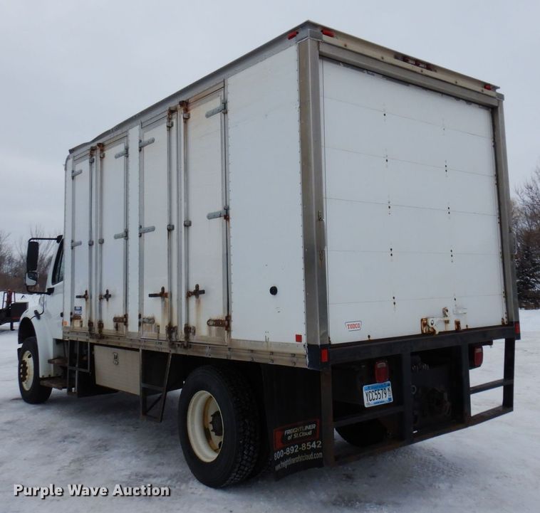 image for item AF9311 2015 Freightliner Business Class M2  box truck
