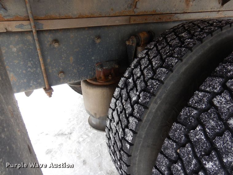 image for item AF9311 2015 Freightliner Business Class M2  box truck