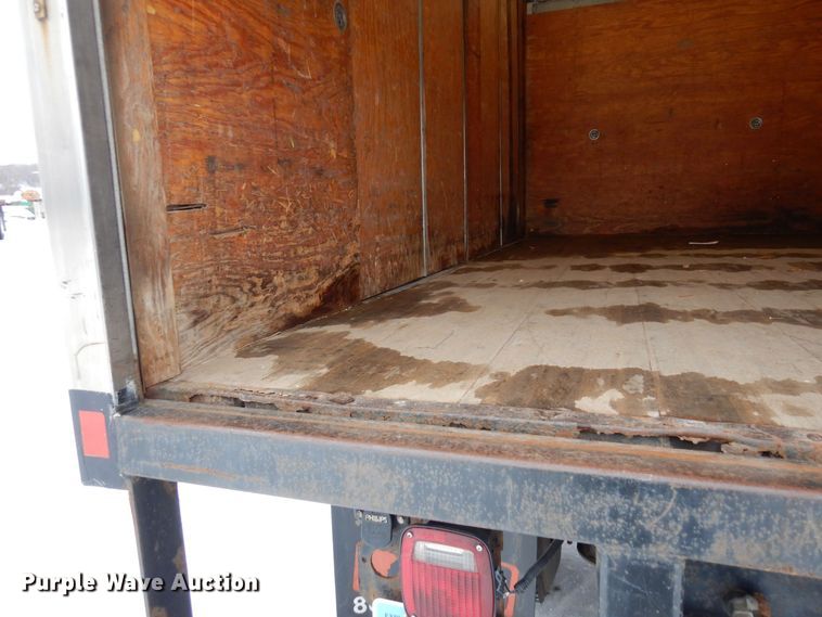 image for item AF9311 2015 Freightliner Business Class M2  box truck