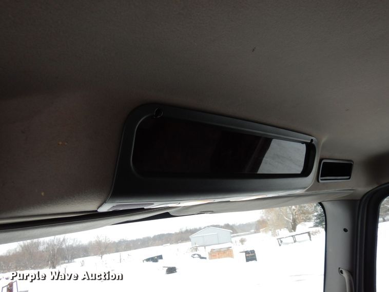 image for item AF9311 2015 Freightliner Business Class M2  box truck