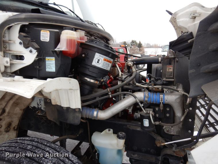 image for item AF9311 2015 Freightliner Business Class M2  box truck