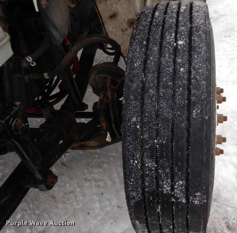 image for item AF9311 2015 Freightliner Business Class M2  box truck