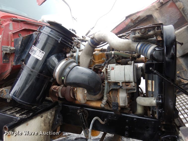 image for item AF9323 1996 Ford LTL9000  dump truck