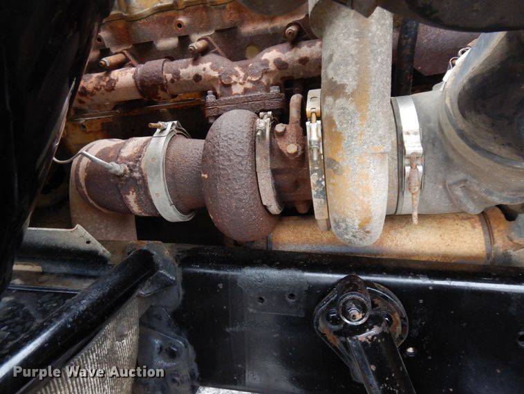 image for item AF9323 1996 Ford LTL9000  dump truck