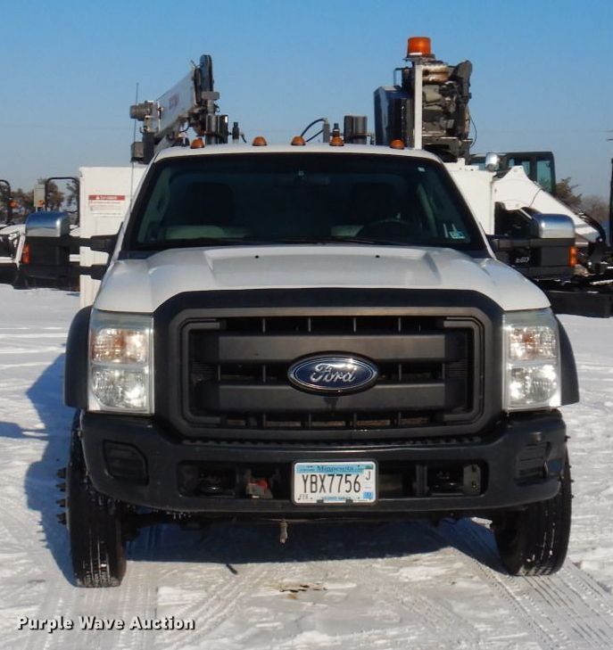 image for item AF9347 2012 Ford F550 Super Duty XL  utility / service truck