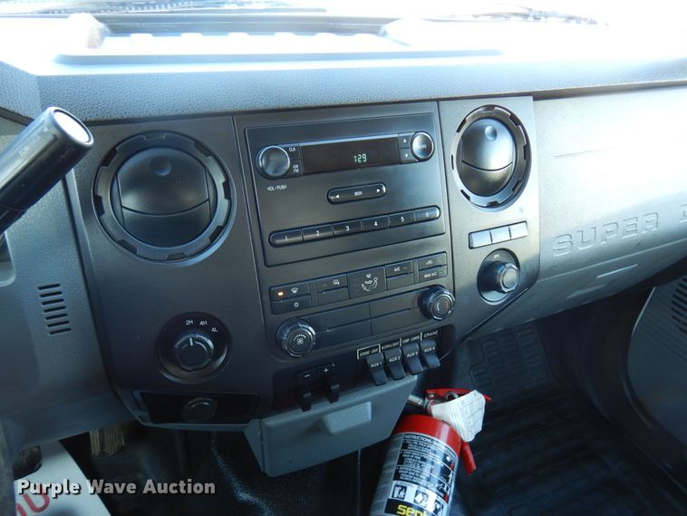 image for item AF9347 2012 Ford F550 Super Duty XL  utility / service truck