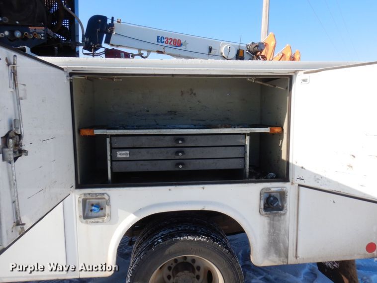 image for item AF9347 2012 Ford F550 Super Duty XL  utility / service truck