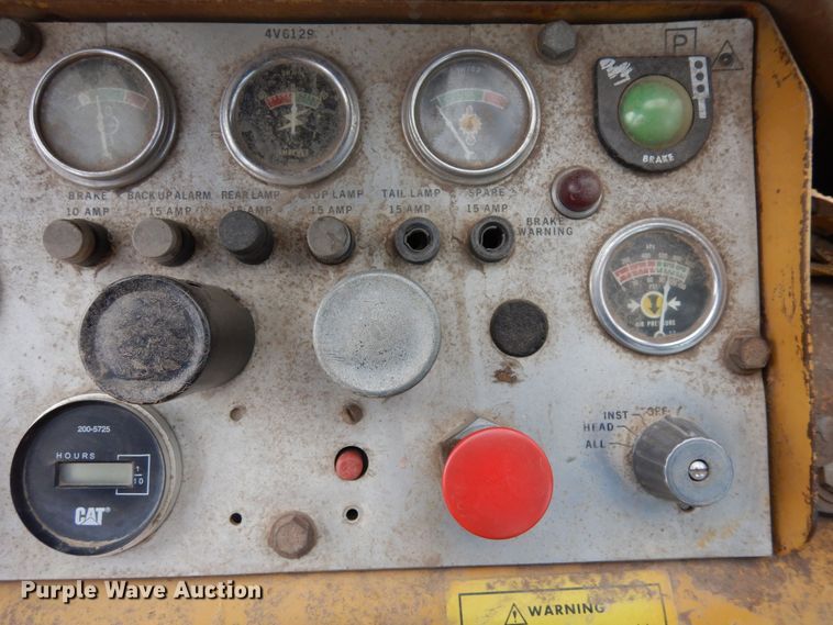 image for item DF8286 1980 Caterpillar 950  wheel loader