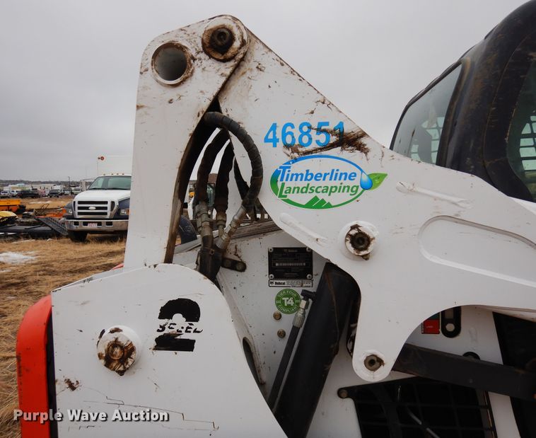 image for item DF8287 2015 Bobcat S590  skid steer loader