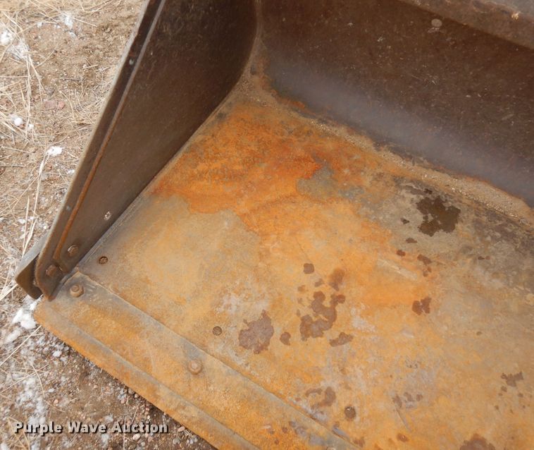 image for item DF8288 2015 Bobcat S590  skid steer loader