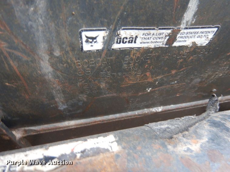 image for item DF8288 2015 Bobcat S590  skid steer loader