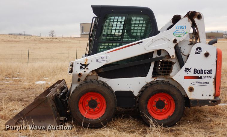 image for item DF8290 2014 Bobcat S590  skid steer loader