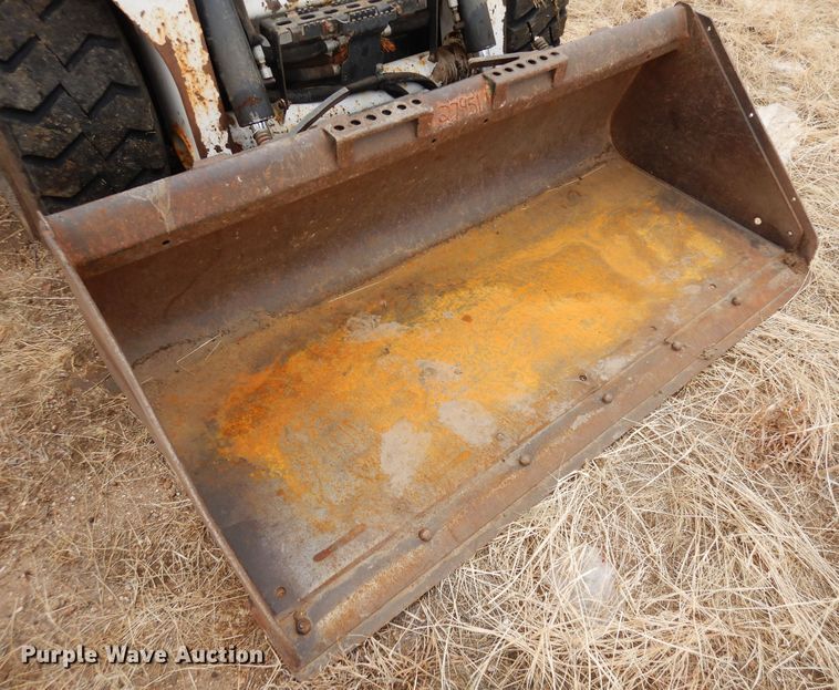 image for item DF8290 2014 Bobcat S590  skid steer loader