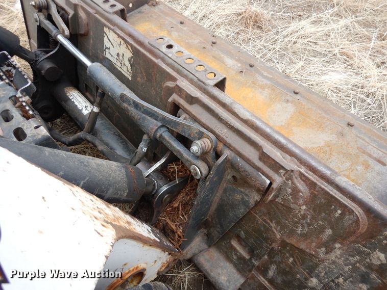 image for item DF8290 2014 Bobcat S590  skid steer loader