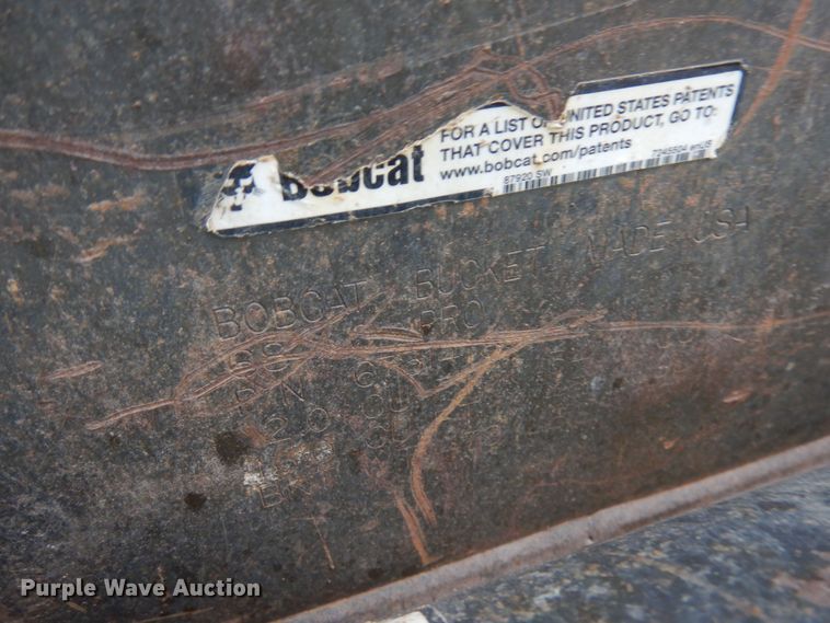 image for item DF8290 2014 Bobcat S590  skid steer loader