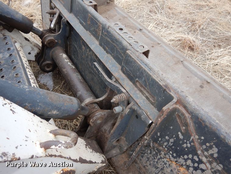 image for item DF8314 2009 Bobcat T300  tracked skid steer loader