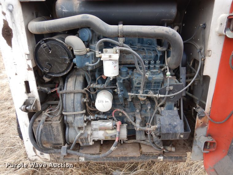 image for item DF8314 2009 Bobcat T300  tracked skid steer loader