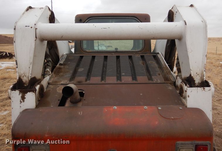 image for item DF8314 2009 Bobcat T300  tracked skid steer loader