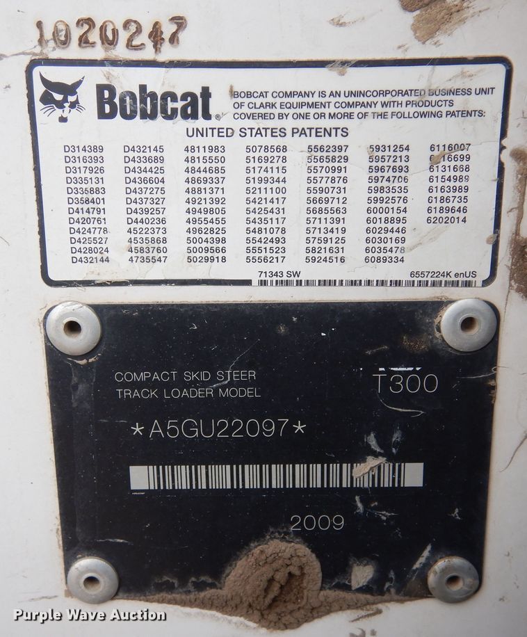 image for item DF8314 2009 Bobcat T300  tracked skid steer loader