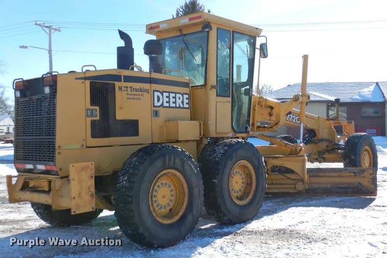 image for item DF8320 2000 John Deere 772CH  motor grader