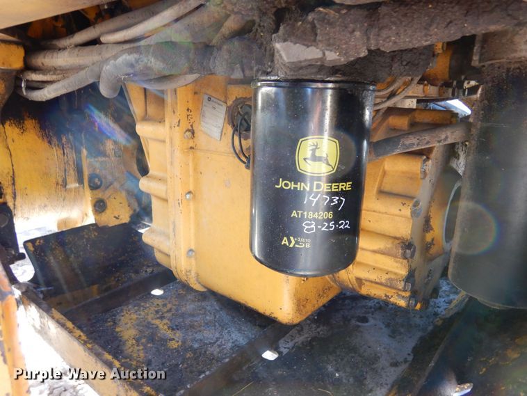 image for item DF8320 2000 John Deere 772CH  motor grader
