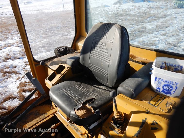 image for item DF8322 1988 Fiat-Allis 14C  dozer