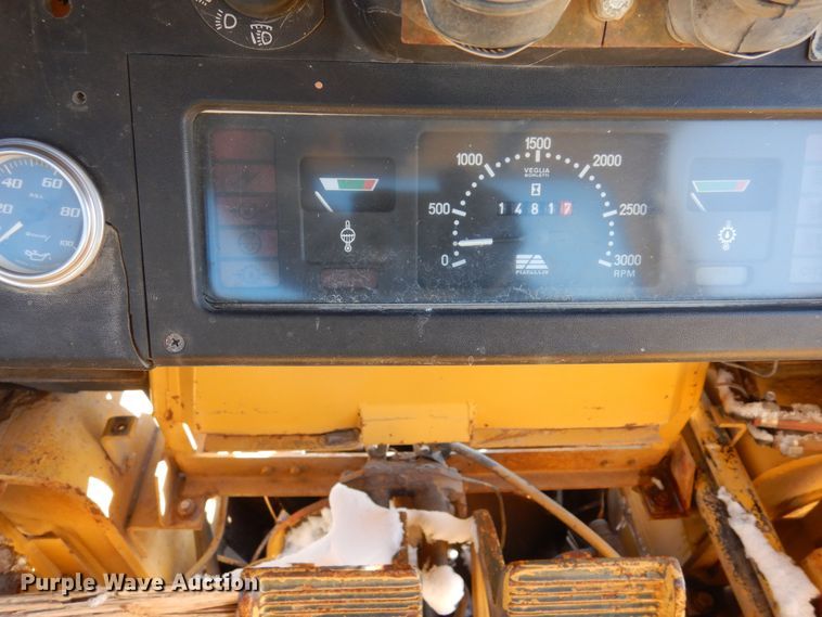 image for item DF8322 1988 Fiat-Allis 14C  dozer