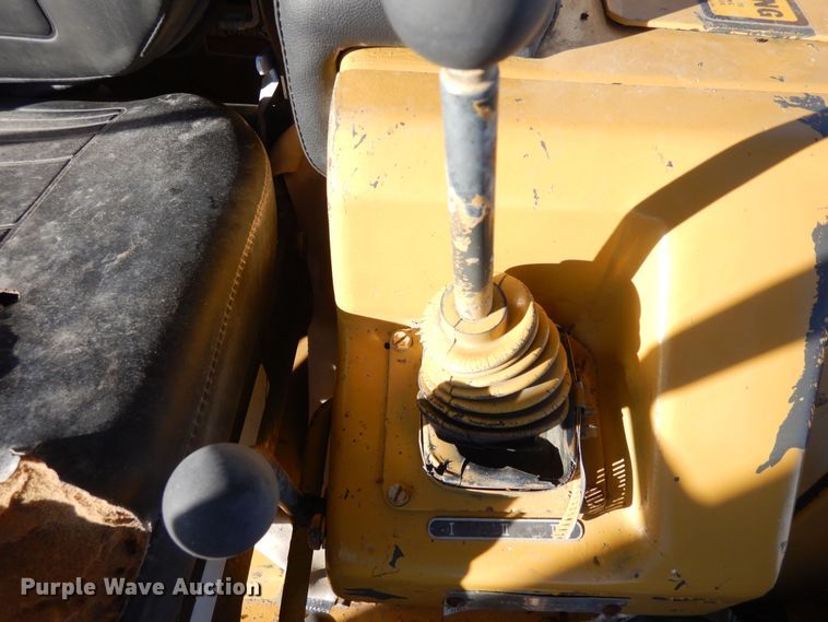 image for item DF8322 1988 Fiat-Allis 14C  dozer