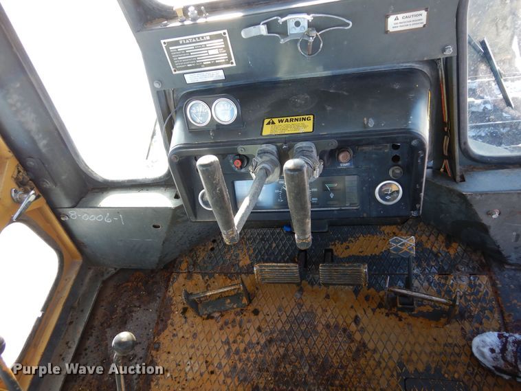 image for item DF8323 1988 Fiat-Allis 14C  dozer