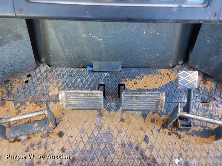 image for item DF8323 1988 Fiat-Allis 14C  dozer