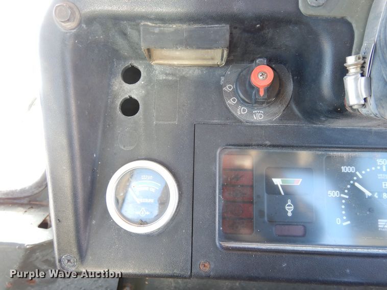 image for item DF8323 1988 Fiat-Allis 14C  dozer