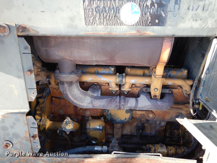 image for item DF8323 1988 Fiat-Allis 14C  dozer