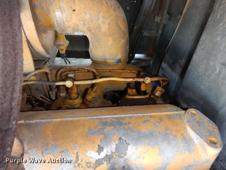 image for item DF8323 1988 Fiat-Allis 14C  dozer