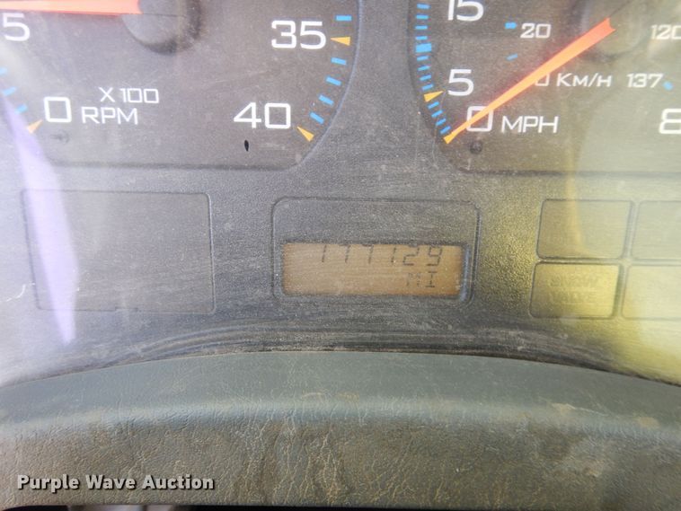 image for item DF8326 2007 International 7600  dump truck