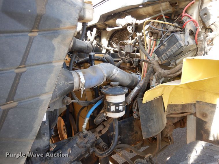 image for item DF8326 2007 International 7600  dump truck