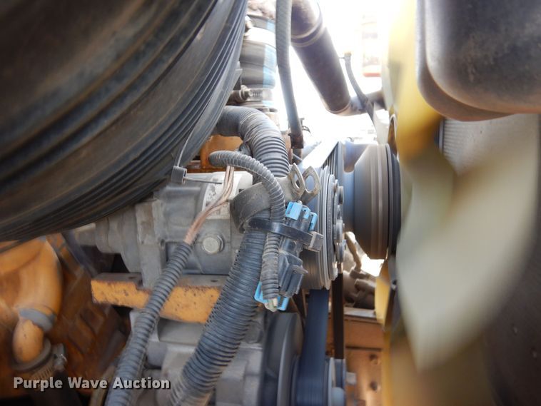 image for item DF8326 2007 International 7600  dump truck