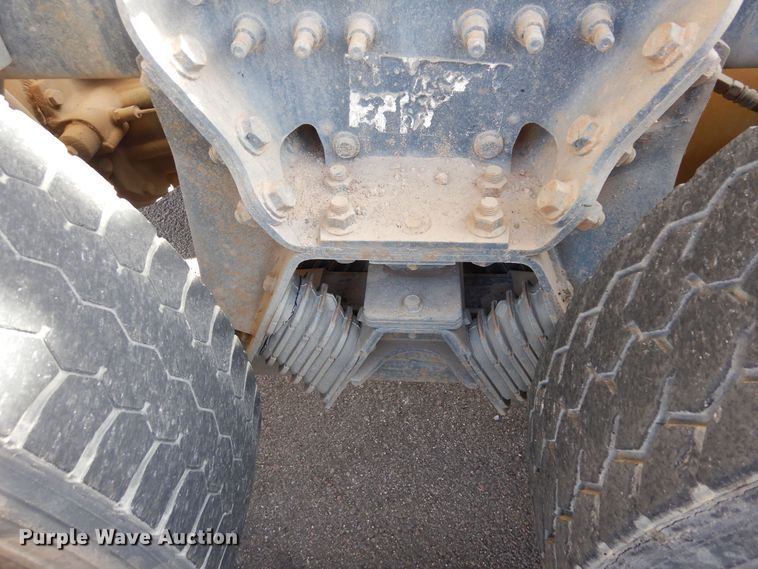 image for item DF8326 2007 International 7600  dump truck