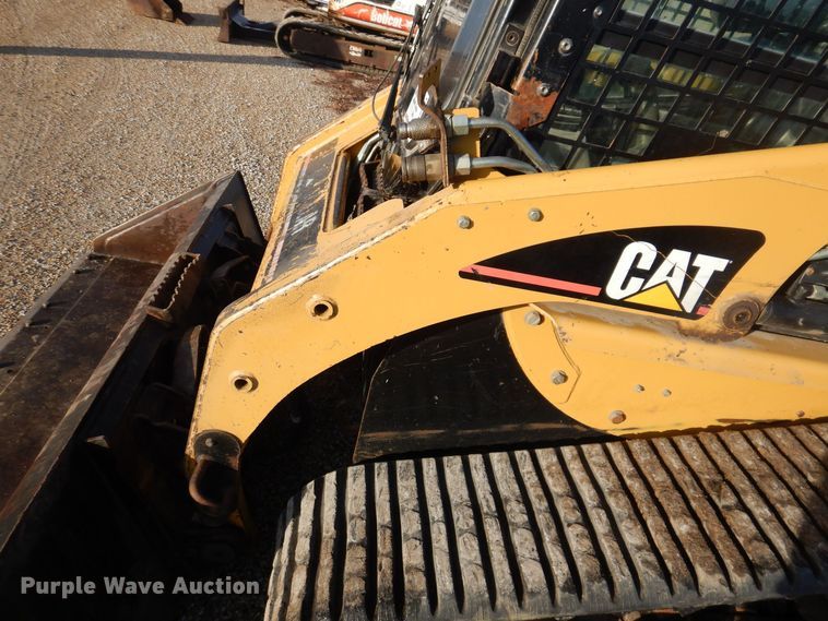image for item DK2091 2007 Caterpillar 247B  tracked skid steer loader