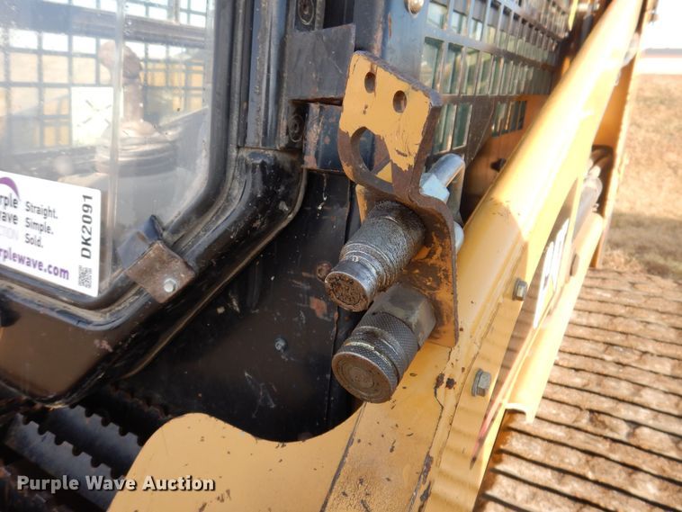 image for item DK2091 2007 Caterpillar 247B  tracked skid steer loader