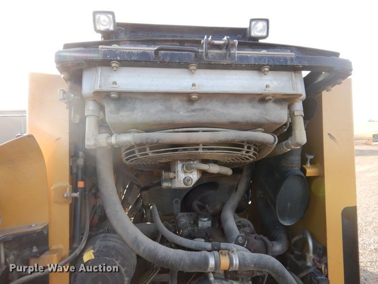 image for item DK2091 2007 Caterpillar 247B  tracked skid steer loader