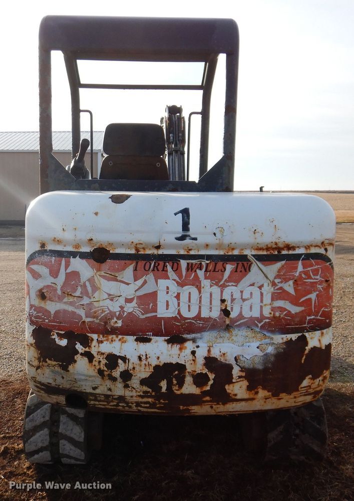 image for item DK2093 2004 Bobcat 334  mini excavator