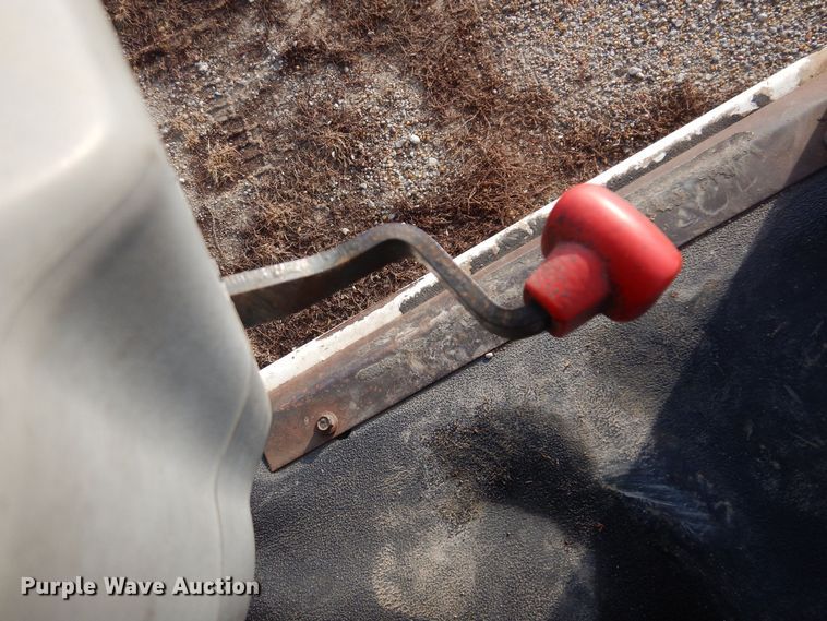 image for item DK2093 2004 Bobcat 334  mini excavator