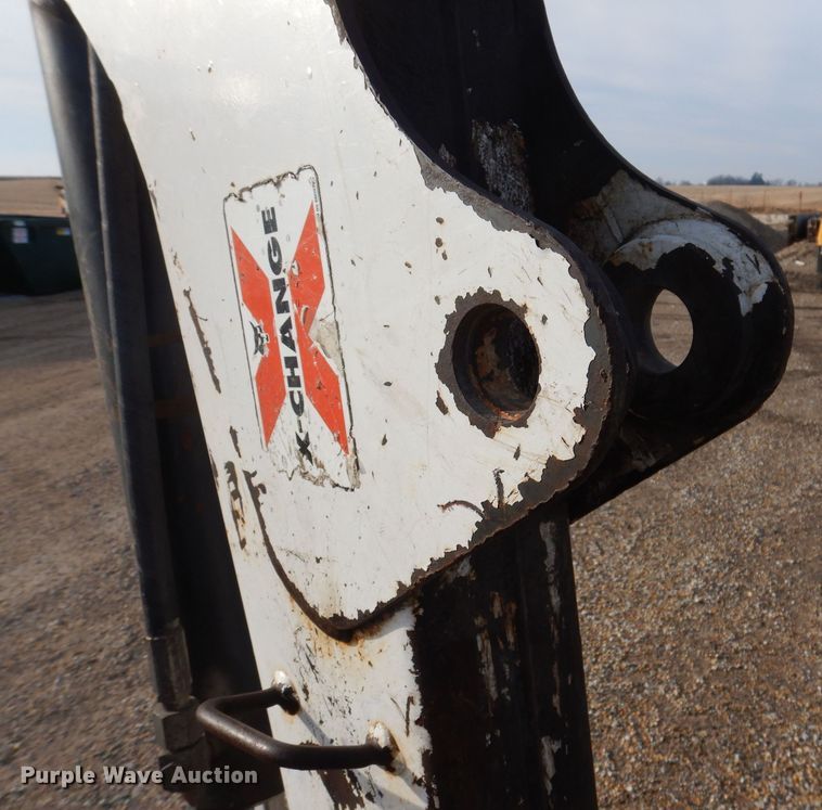 image for item DK2093 2004 Bobcat 334  mini excavator