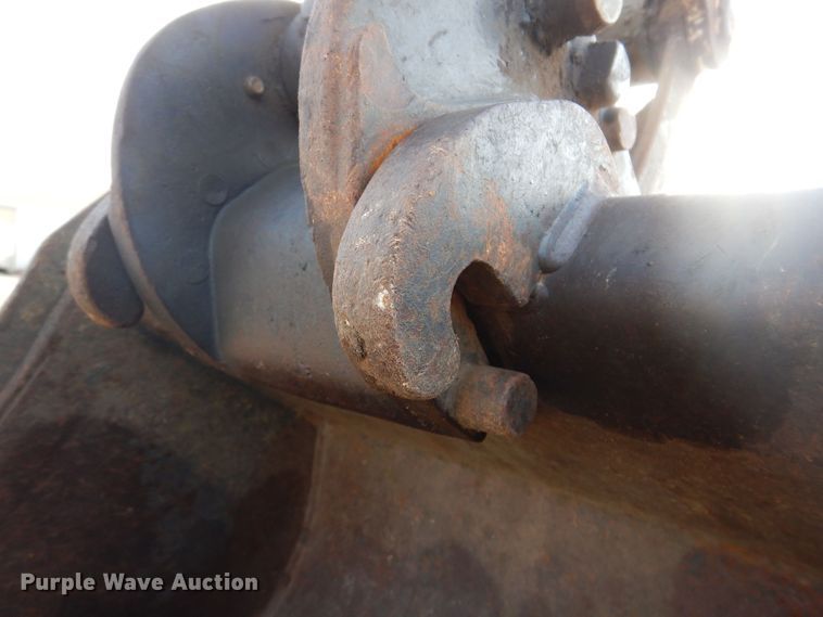 image for item DK2093 2004 Bobcat 334  mini excavator